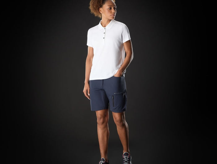 musto-korte-broek-dames-deck-stretch-donkerblauw-onbody-voorkant