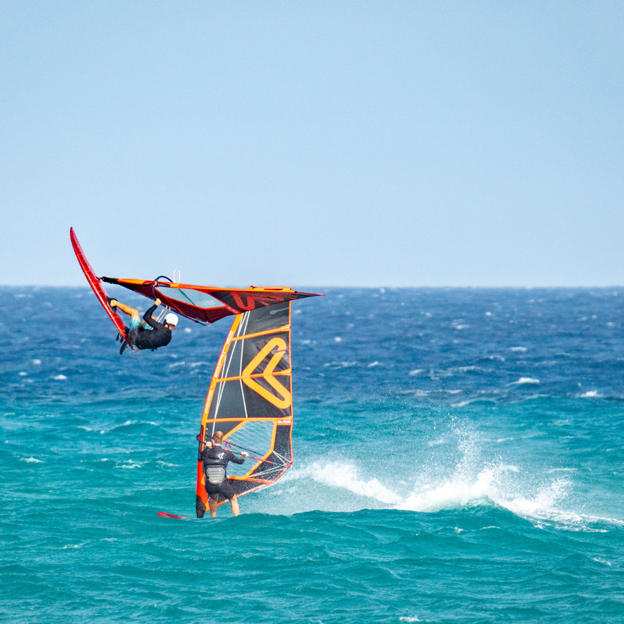 Severne Surfzeil Blade Antracite/Rood